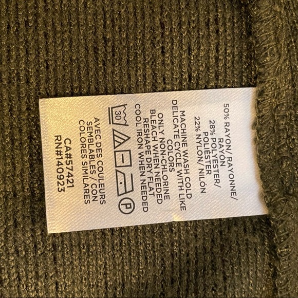 LOFT Sweater Top - Picture 5 of 6